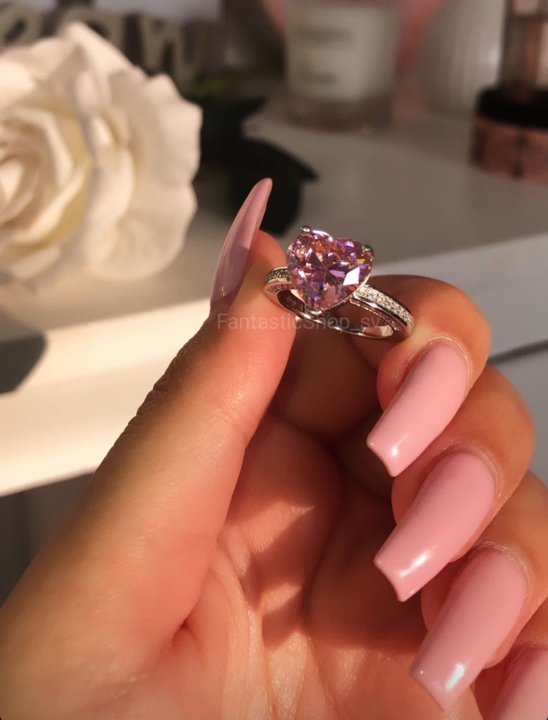 Anillo Diseño corazón Pink embassy