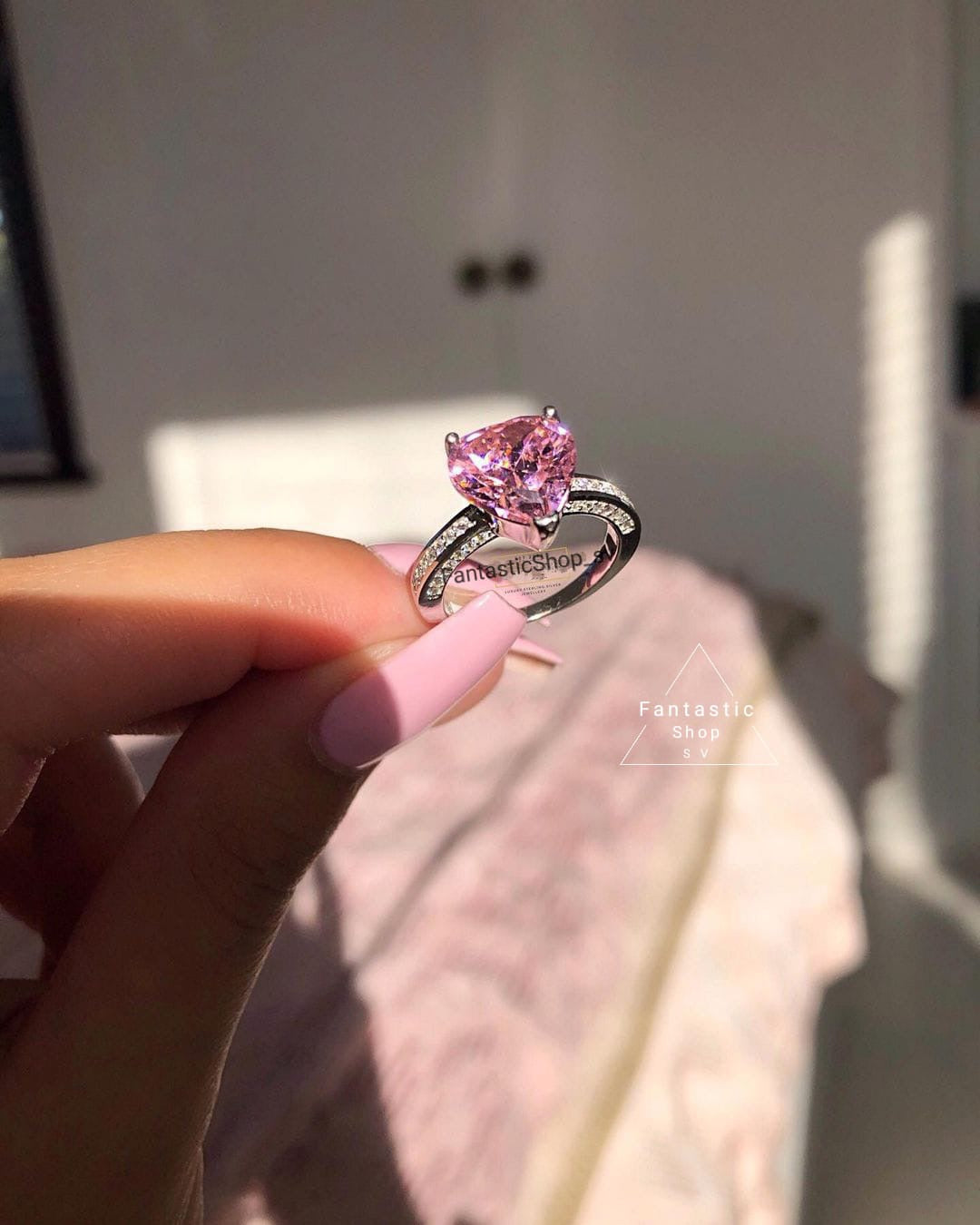 Anillo Diseño corazón Pink embassy