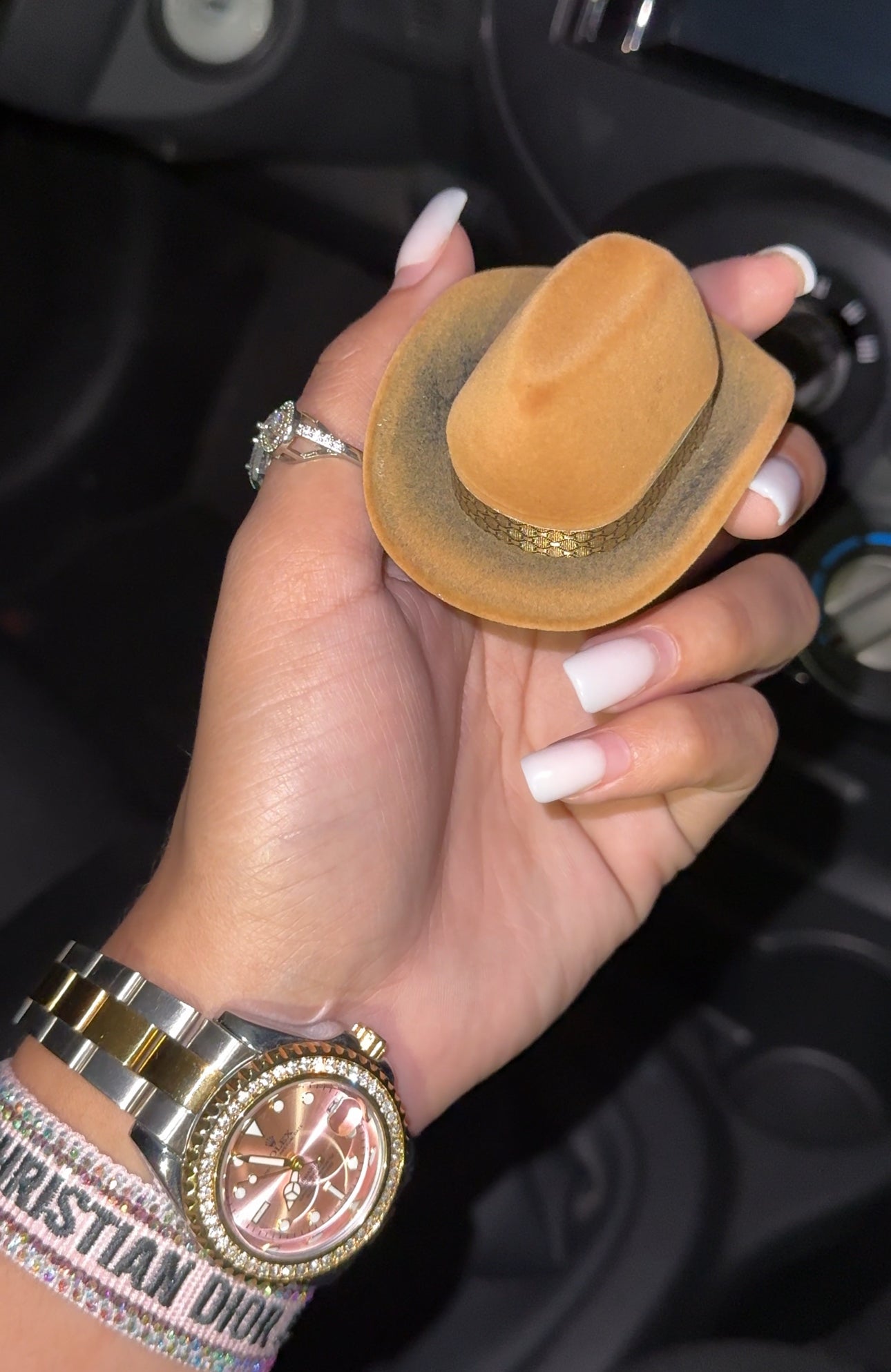 Caja sombrero para anillo
