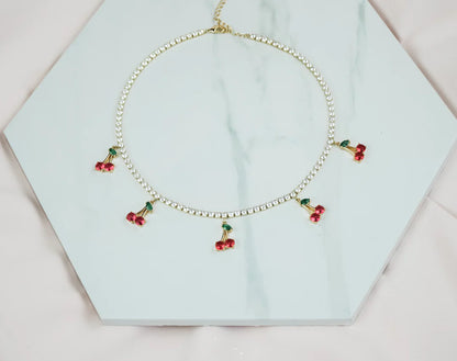 Collar cerezas tenis