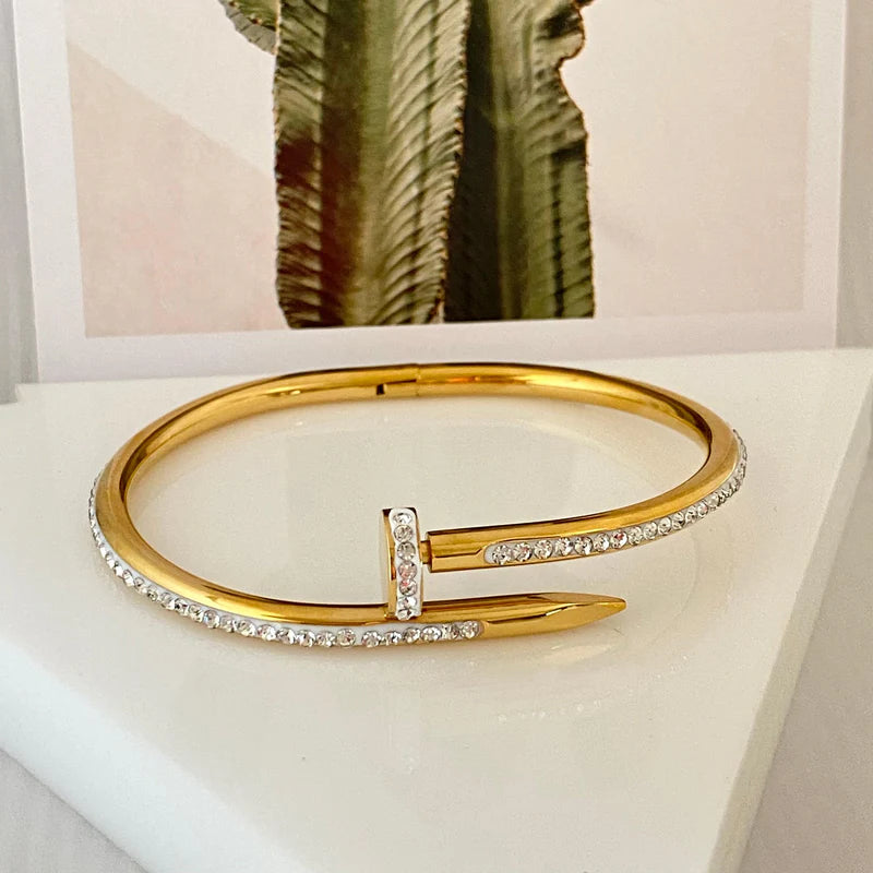 Pulsera clavo dorado glam