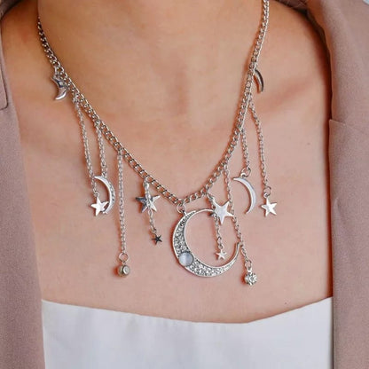 Collar luna y estrellas